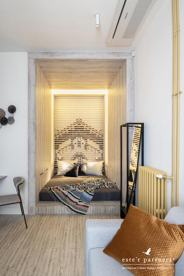 White Boat Studio Apartment Gold — Photos 1